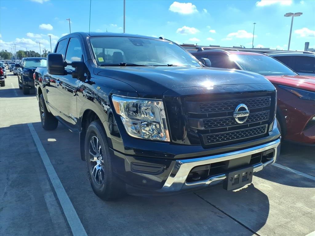Used 2021 Nissan Titan SV w/ SV Convenience Package