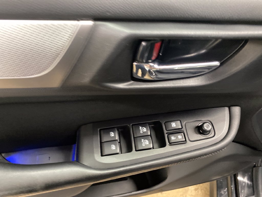 Used 2018 Subaru Legacy 2.5i Premium w/ Popular Package #1 AWD/4WD image 10