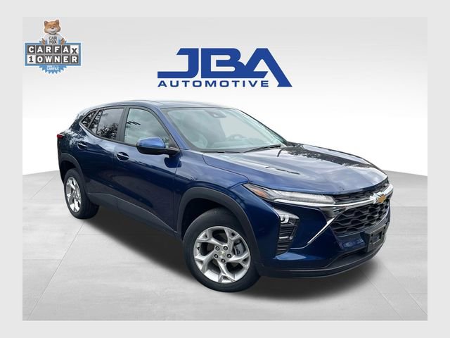 Used 2024 Chevrolet Trax LS w/ LS Convenience Package