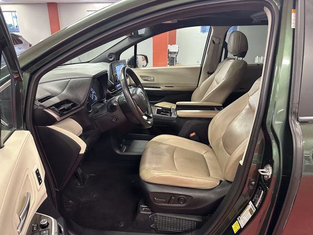 Certified 2023 Toyota Sienna Limited AWD/4WD image 10