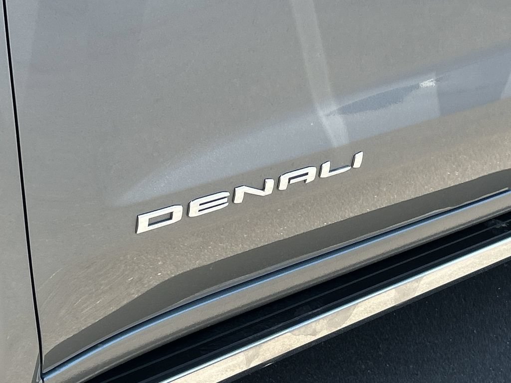 Used 2025 GMC Sierra 1500 Denali w/ Denali Reserve Package AWD/4WD image 32