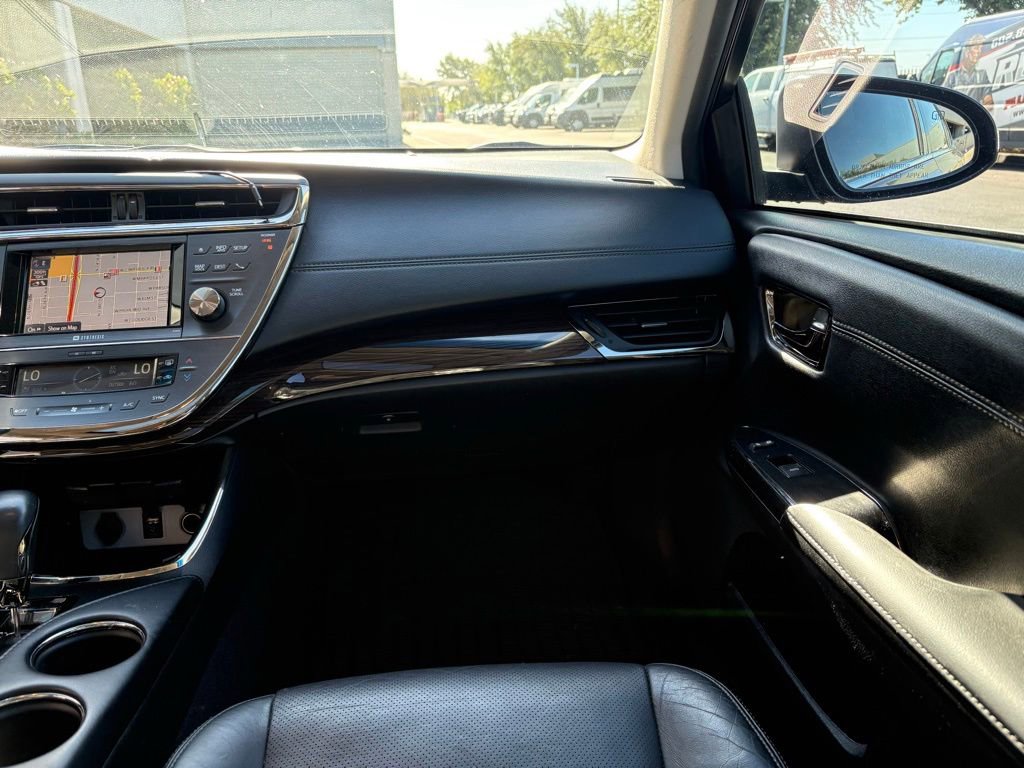Used 2014 Toyota Avalon Limited FWD image 7