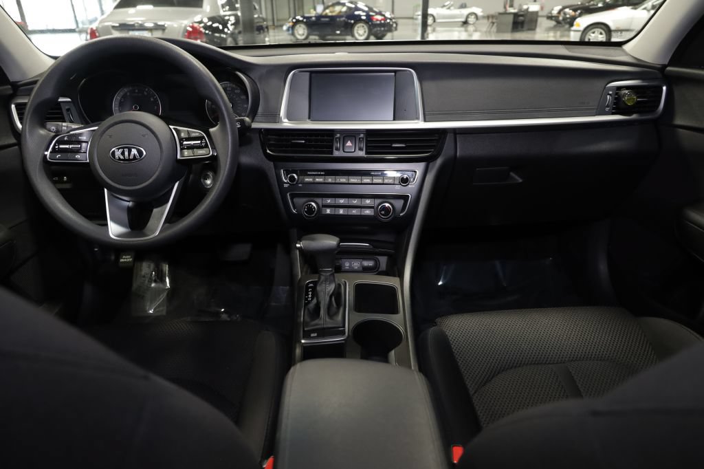 Used 2020 Kia Optima LX FWD image 20