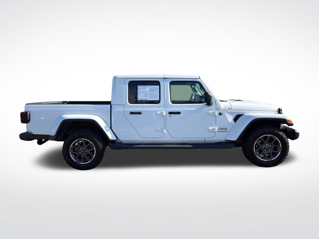 Used 2020 Jeep Gladiator Overland w/ LED Lighting Group AWD/4WD image 2