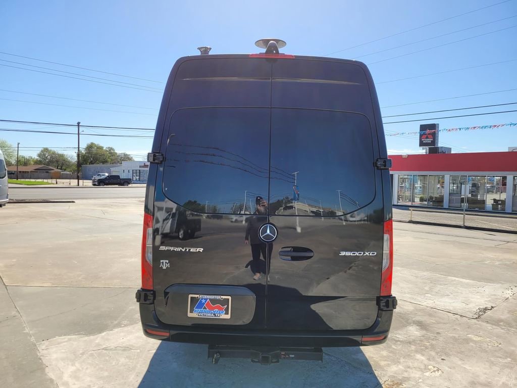 Used 2020 Mercedes-Benz Sprinter 3500 image 6