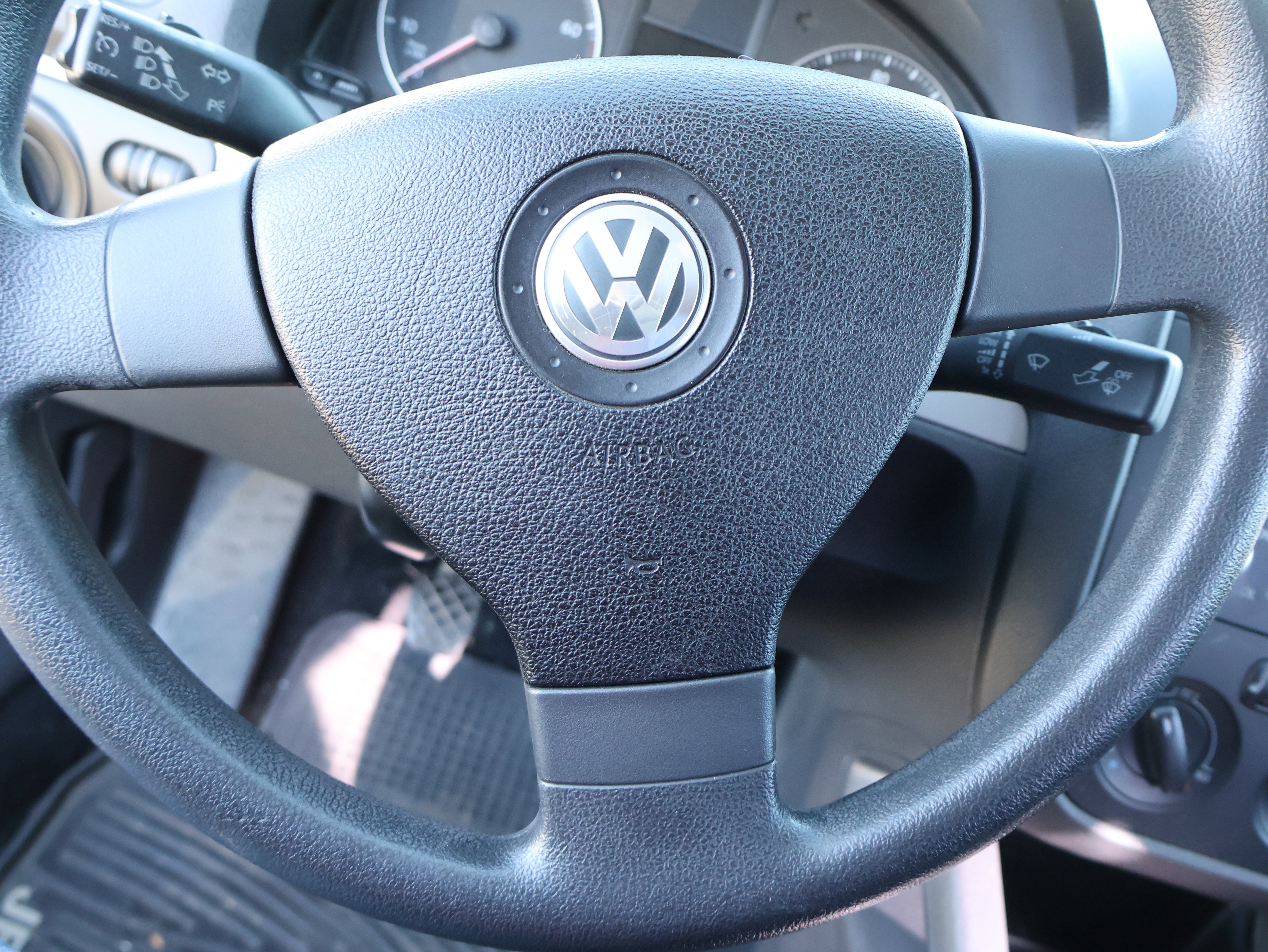 Used 2009 Volkswagen Jetta S image 32