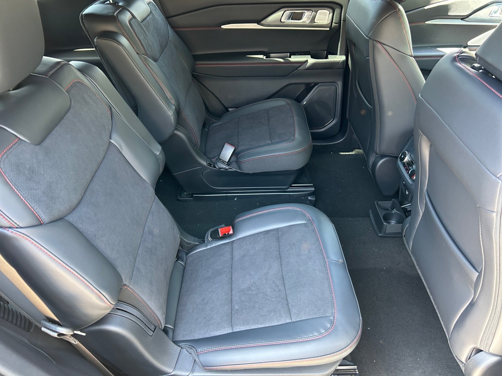 New 2026 Ford Explorer ST w/ Sun And Sound Package AWD/4WD image 18