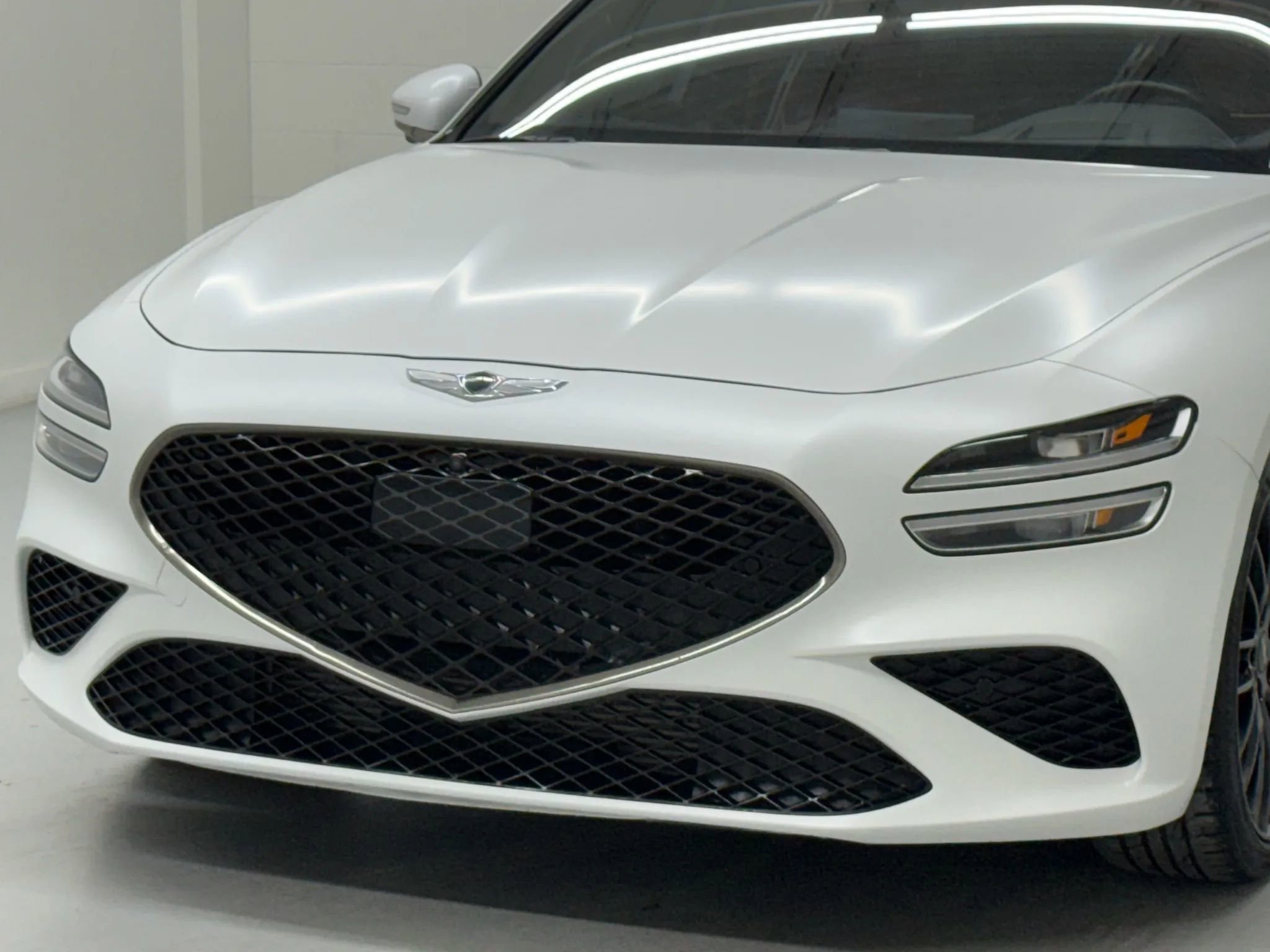 Used 2022 Genesis G70 3.3T Launch Edition image 33