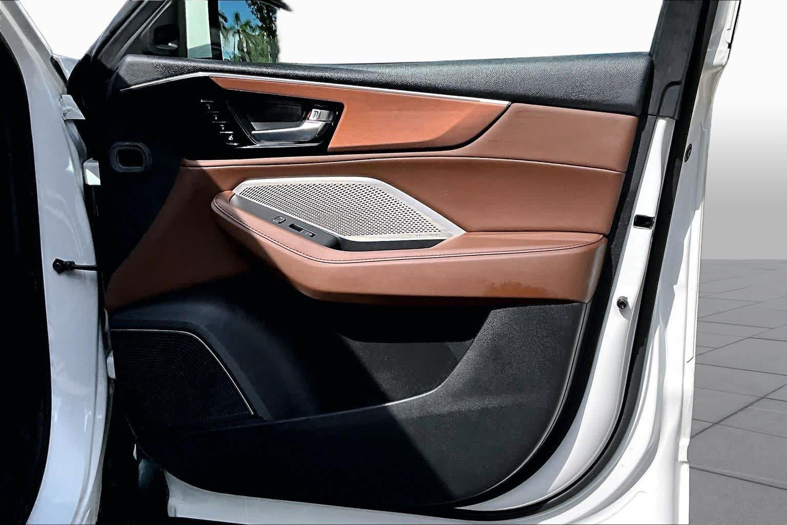 Certified 2023 Acura MDX SH-AWD w/ Technology Package image 27