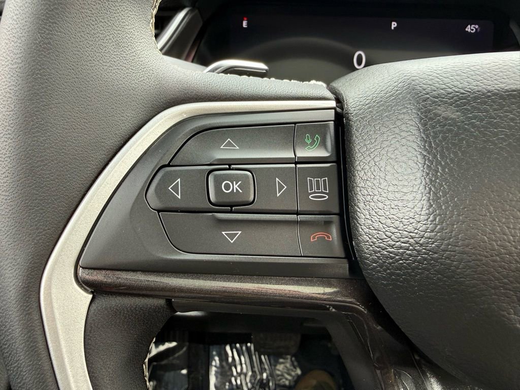 Certified 2023 Jeep Grand Cherokee Altitude AWD/4WD image 18