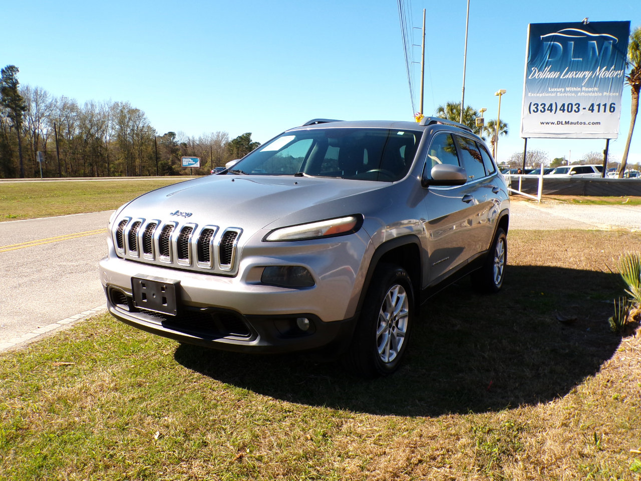 Used 2014 Jeep Cherokee Latitude w/ Comfort/Convenience Group image 4