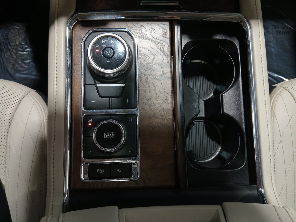 Certified 2021 Ford Expedition Platinum AWD/4WD image 26