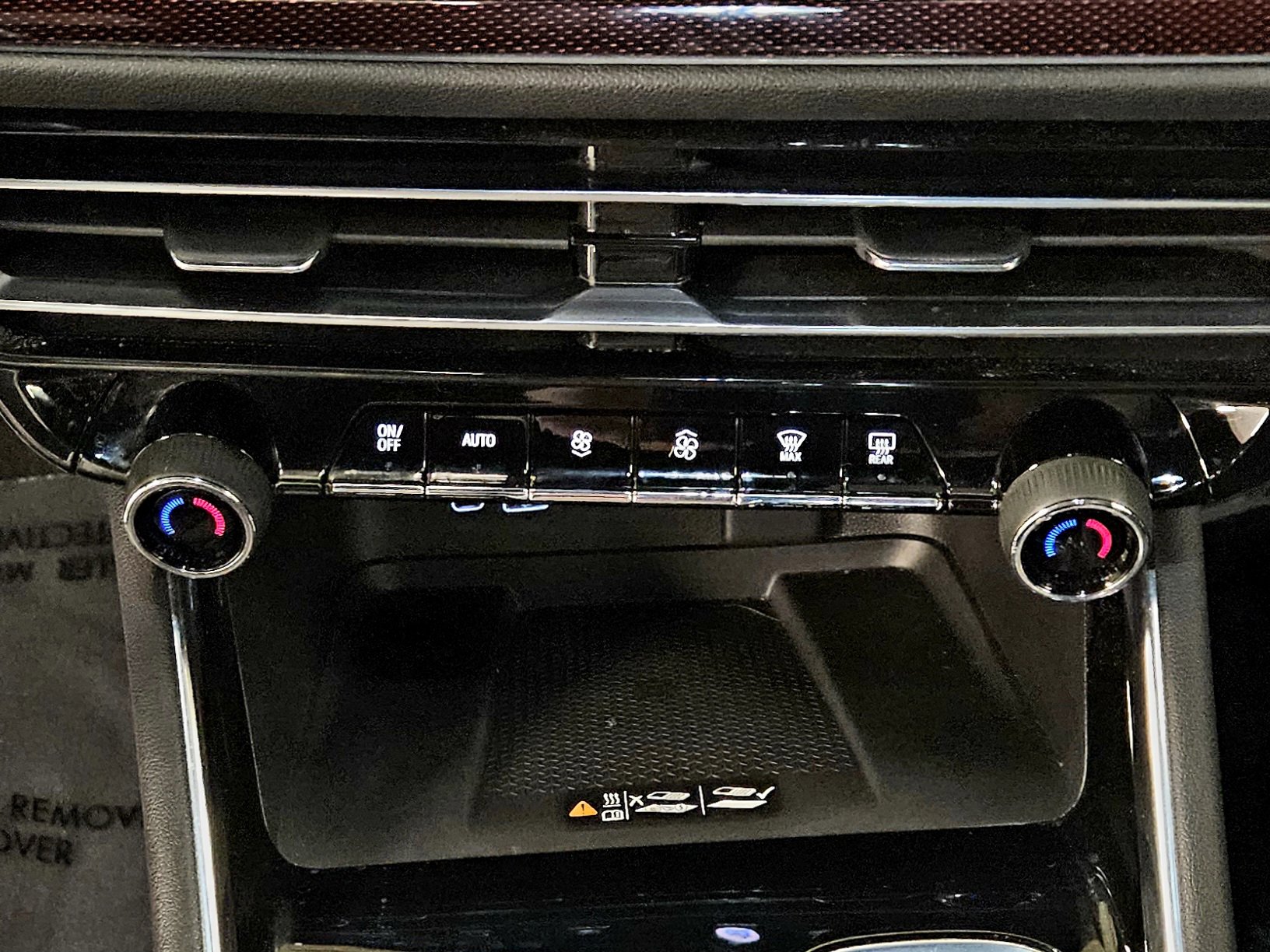 Used 2025 Chevrolet Traverse Z71 w/ Driver Confidence Package image 40