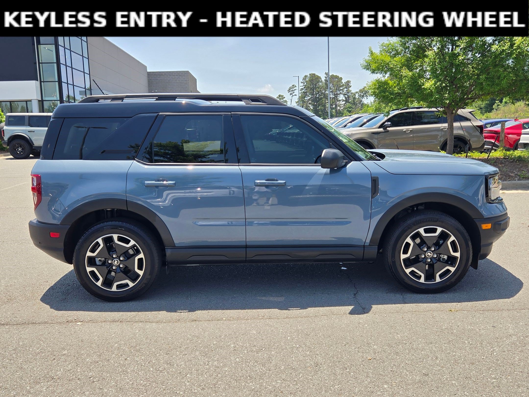 Used 2024 Ford Bronco Sport Outer Banks w/ Tech Package AWD/4WD image 8