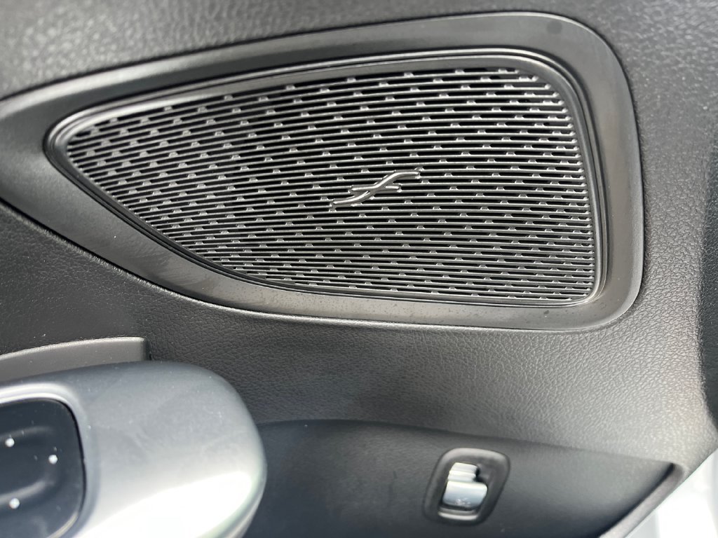 Certified 2025 Mercedes-Benz C 300 4MATIC Sedan image 19