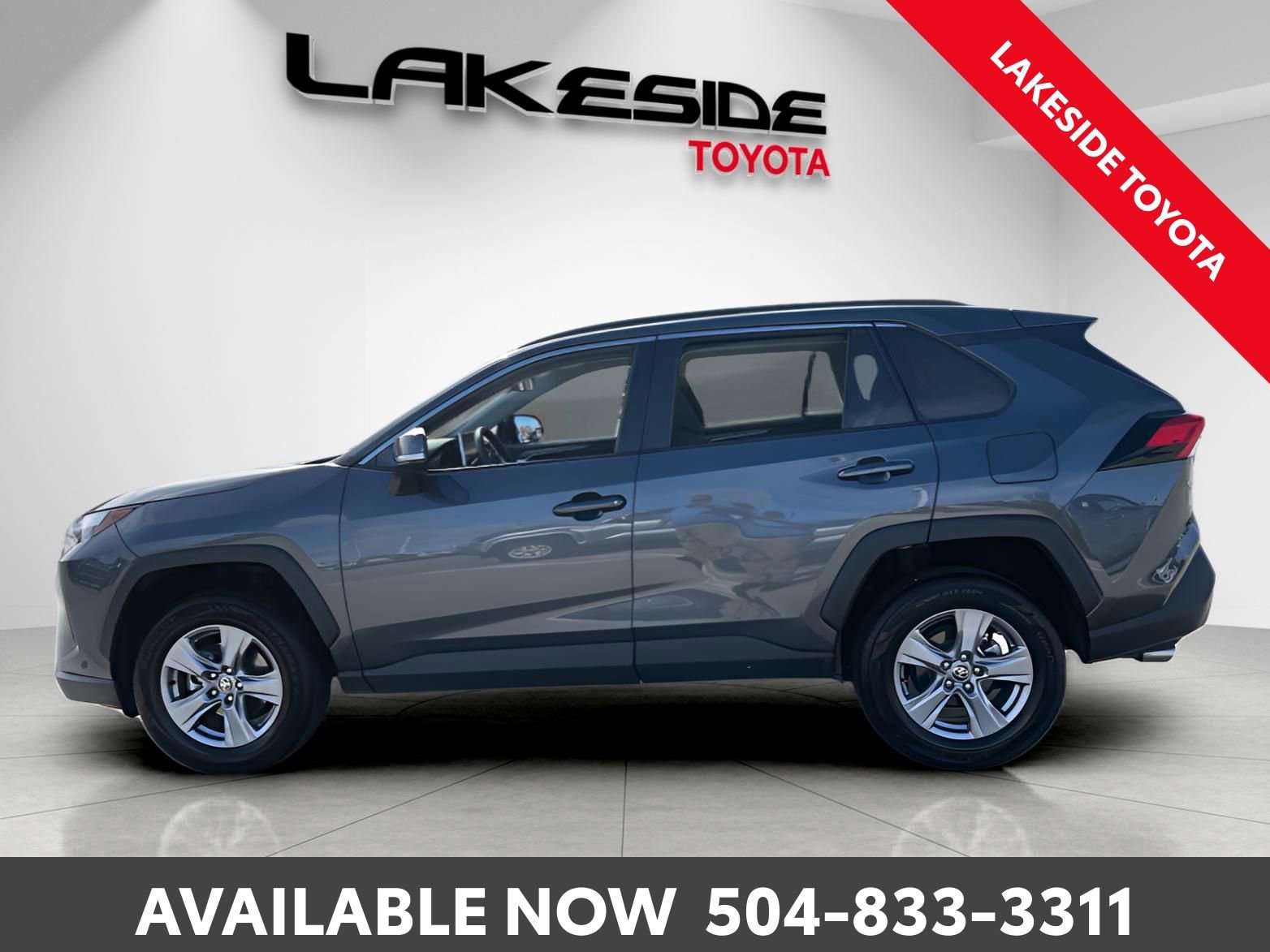 Used 2024 Toyota RAV4 XLE video 3