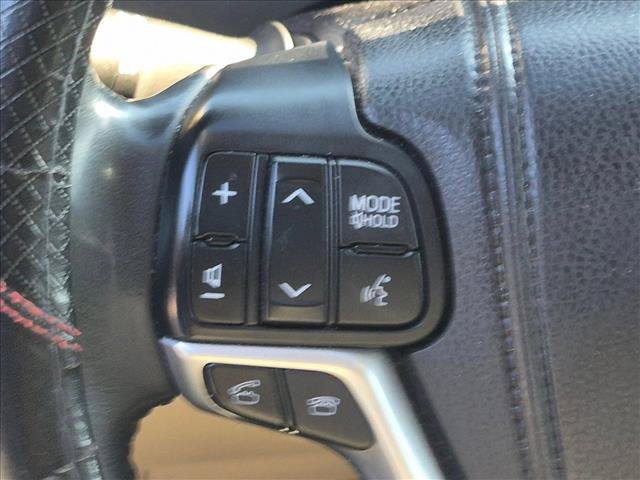 Used 2015 Toyota Highlander Plus FWD image 14