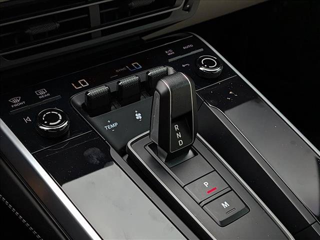 Used 2022 Porsche 911 Turbo S AWD/4WD image 10