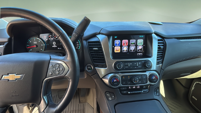 Used 2018 Chevrolet Tahoe Premier AWD/4WD image 11
