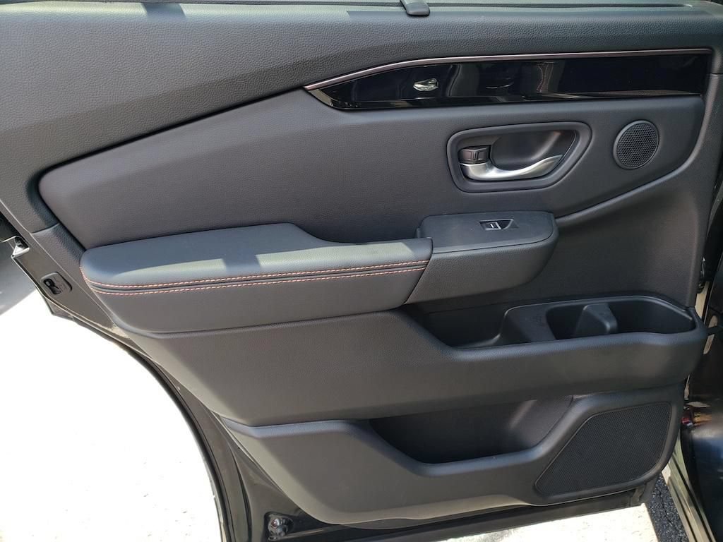 Used 2024 Honda Pilot TrailSport image 32