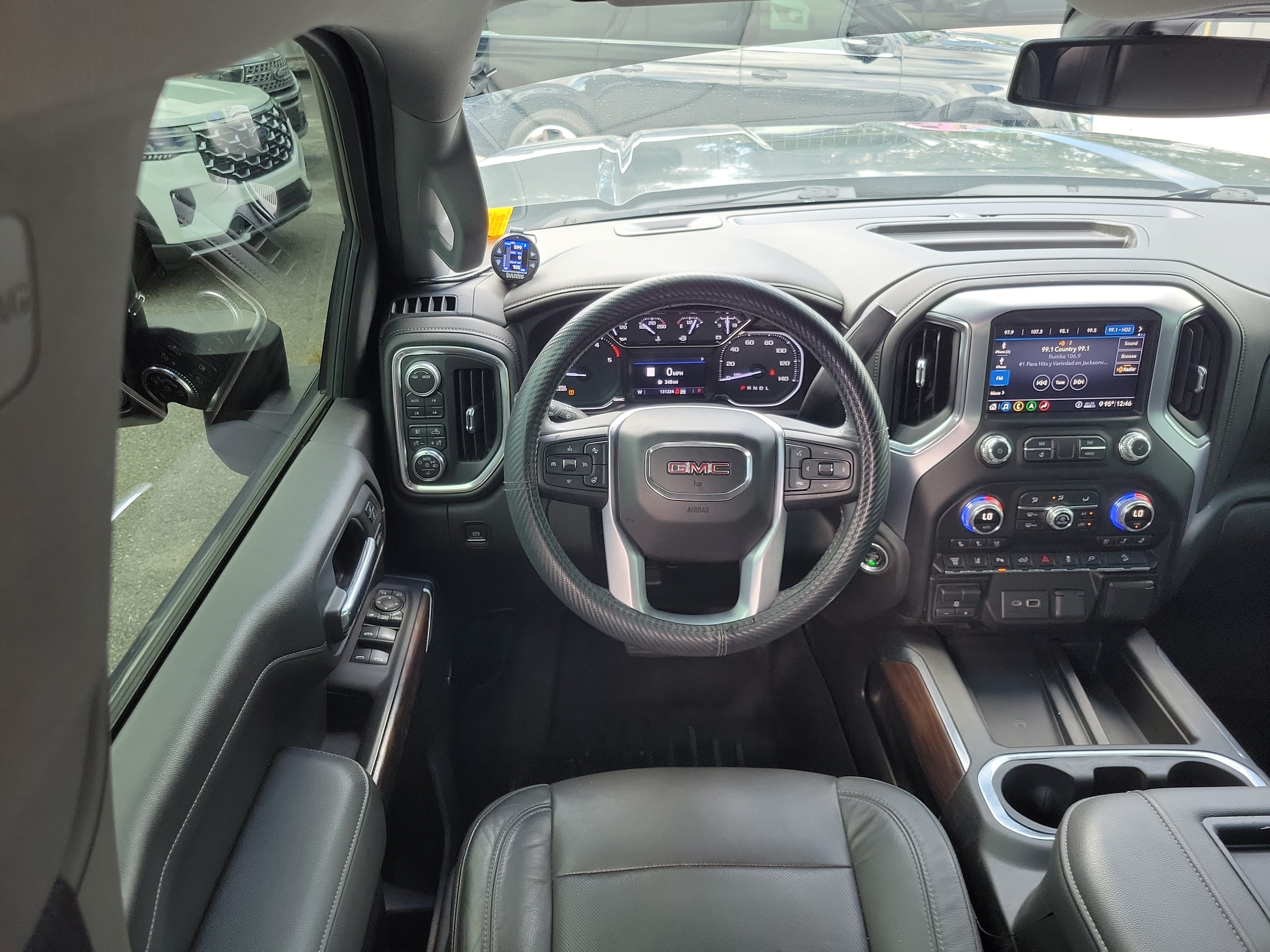 Used 2020 GMC Sierra 2500 SLT w/ SLT Premium Plus Package AWD/4WD image 7