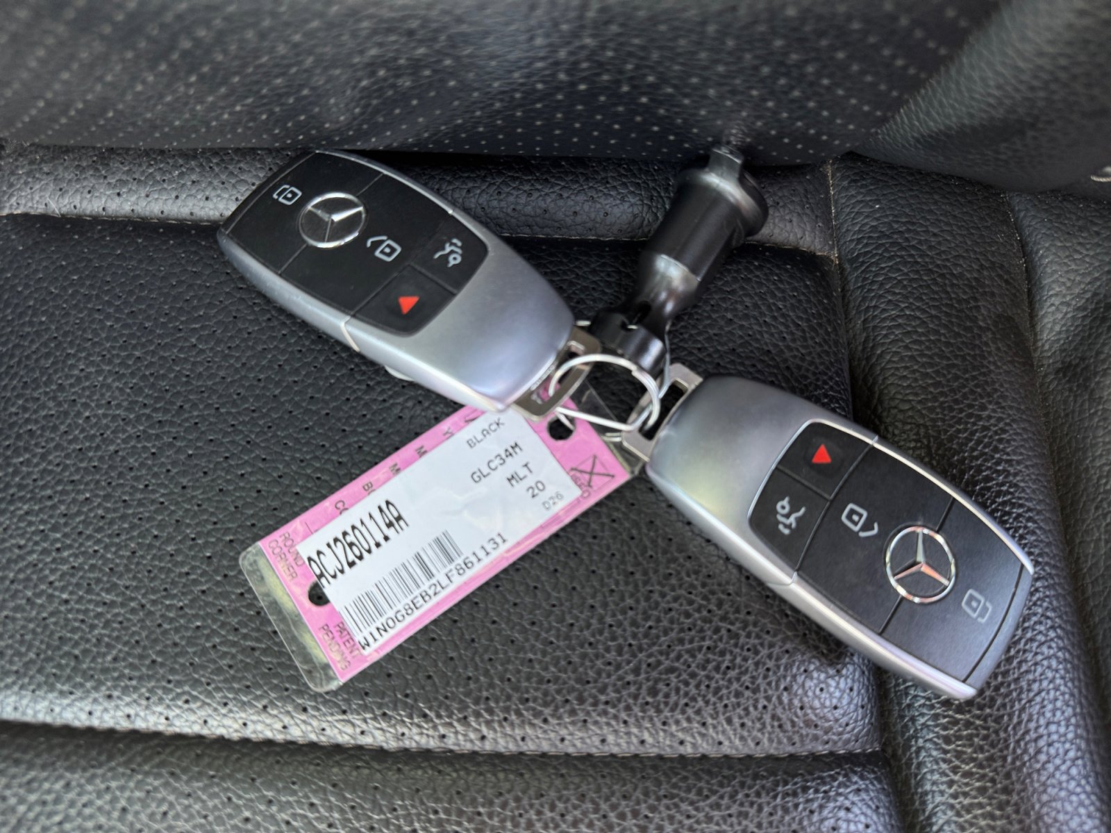 Used 2020 Mercedes-Benz GLC 300 4MATIC image 26