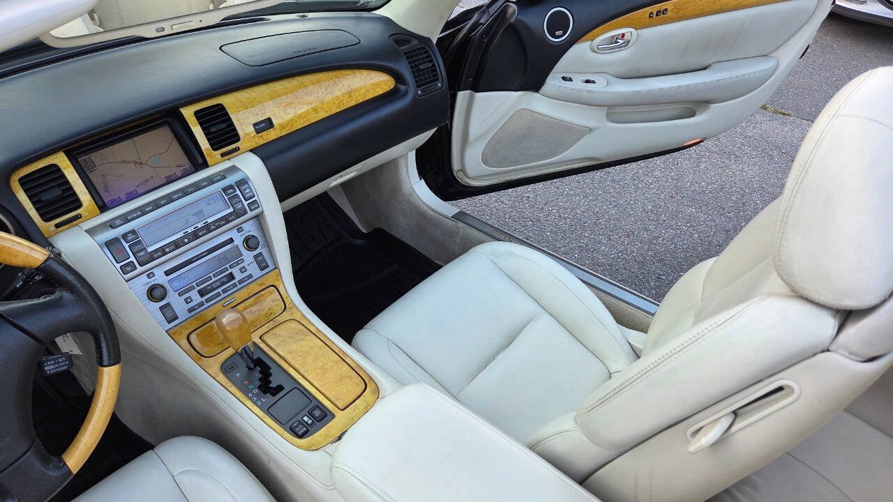 Used 2003 Lexus SC 430 Convertible RWD image 30