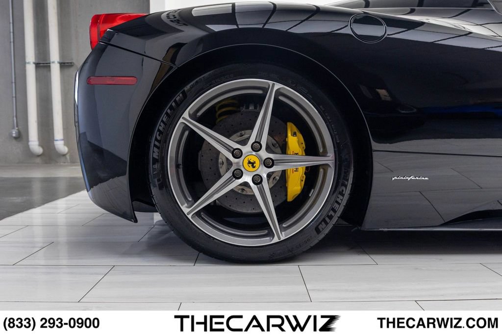 Used 2015 Ferrari 458 Spider RWD image 29