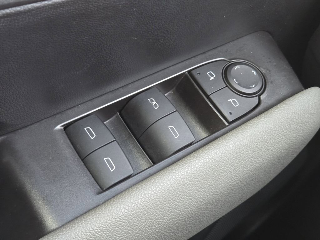 Used 2024 Chevrolet Colorado ZR2 w/ Technology Package AWD/4WD image 34