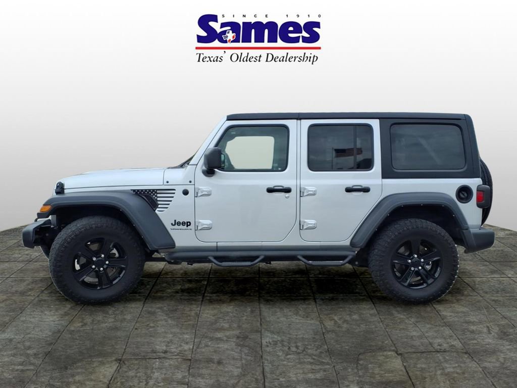 Used 2023 Jeep Wrangler Sport image 4
