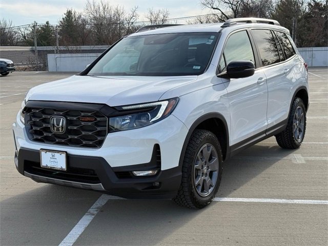Used 2024 Honda Passport TrailSport image 8