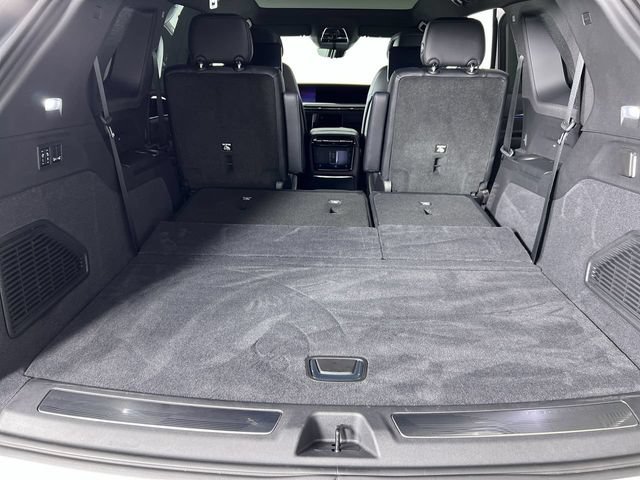 Used 2025 Cadillac Escalade IQ Luxury 1 AWD/4WD image 26
