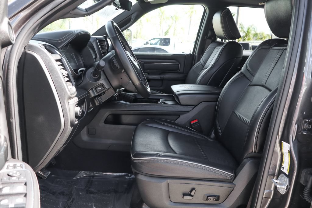 Used 2024 RAM 3500 Limited w/ Night Edition AWD/4WD image 20