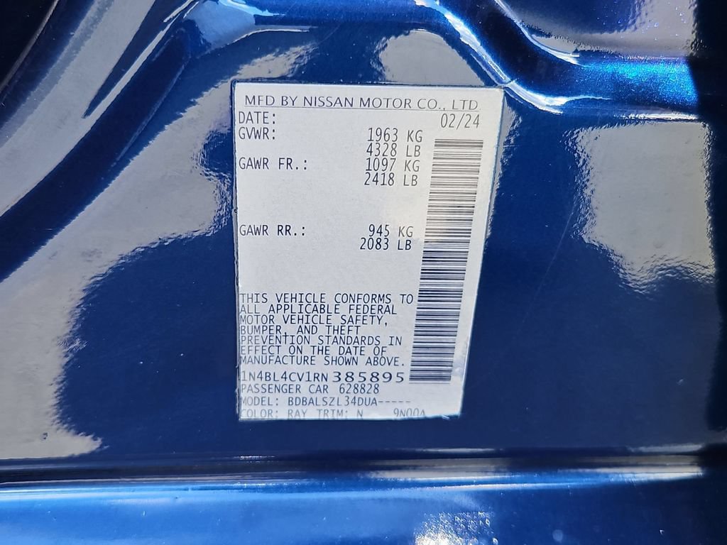 Used 2024 Nissan Altima 2.5 SR FWD image 32