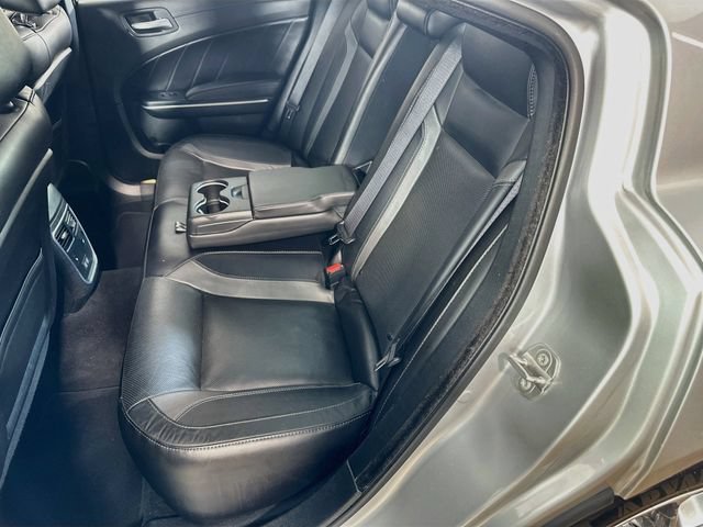 Used 2022 Dodge Charger SXT w/ Plus Group RWD image 18