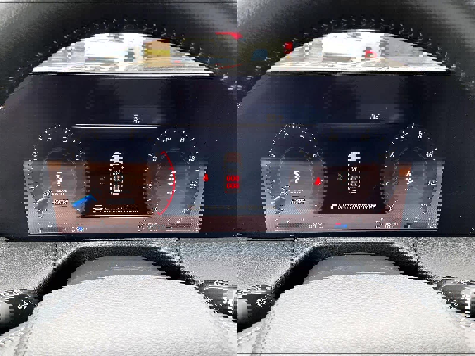 Certified 2025 Nissan Armada SL image 25