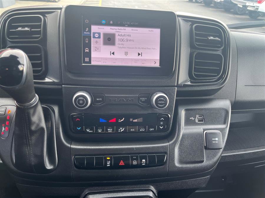 Used 2023 RAM ProMaster 3500 w/ Driver Convenience Group image 15