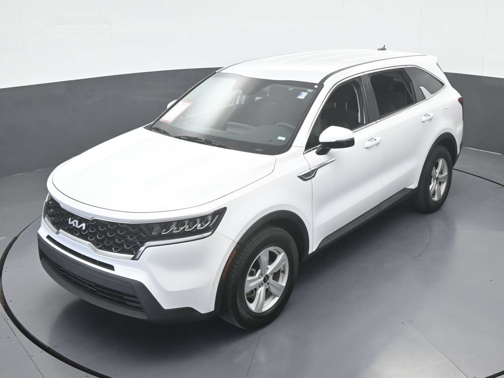 Used 2023 Kia Sorento LX FWD image 44