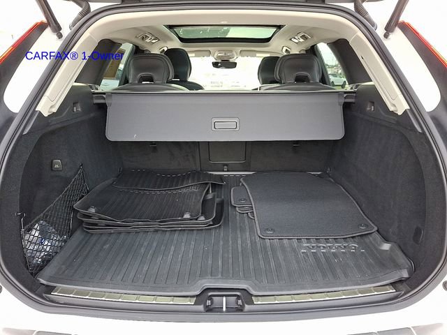 Certified 2023 Volvo XC60 B5 Ultimate w/ Climate Package image 31