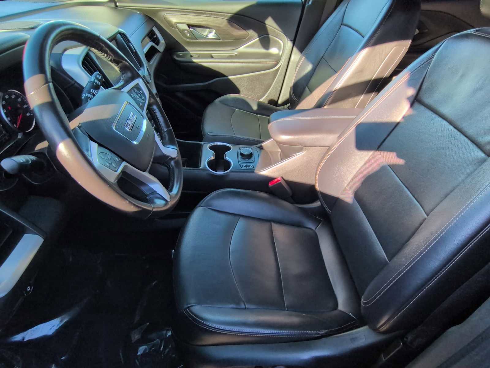 Used 2018 GMC Terrain SLT w/ Preferred Package image 10