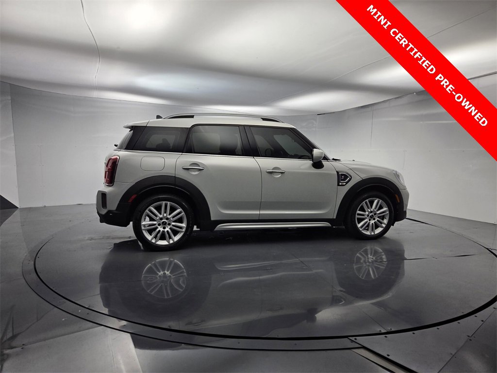 Used 2023 MINI Cooper Countryman S w/ Signature Upholstery Package image 14
