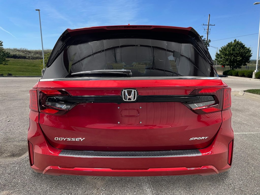 New 2026 Honda Odyssey Sport-L image 4