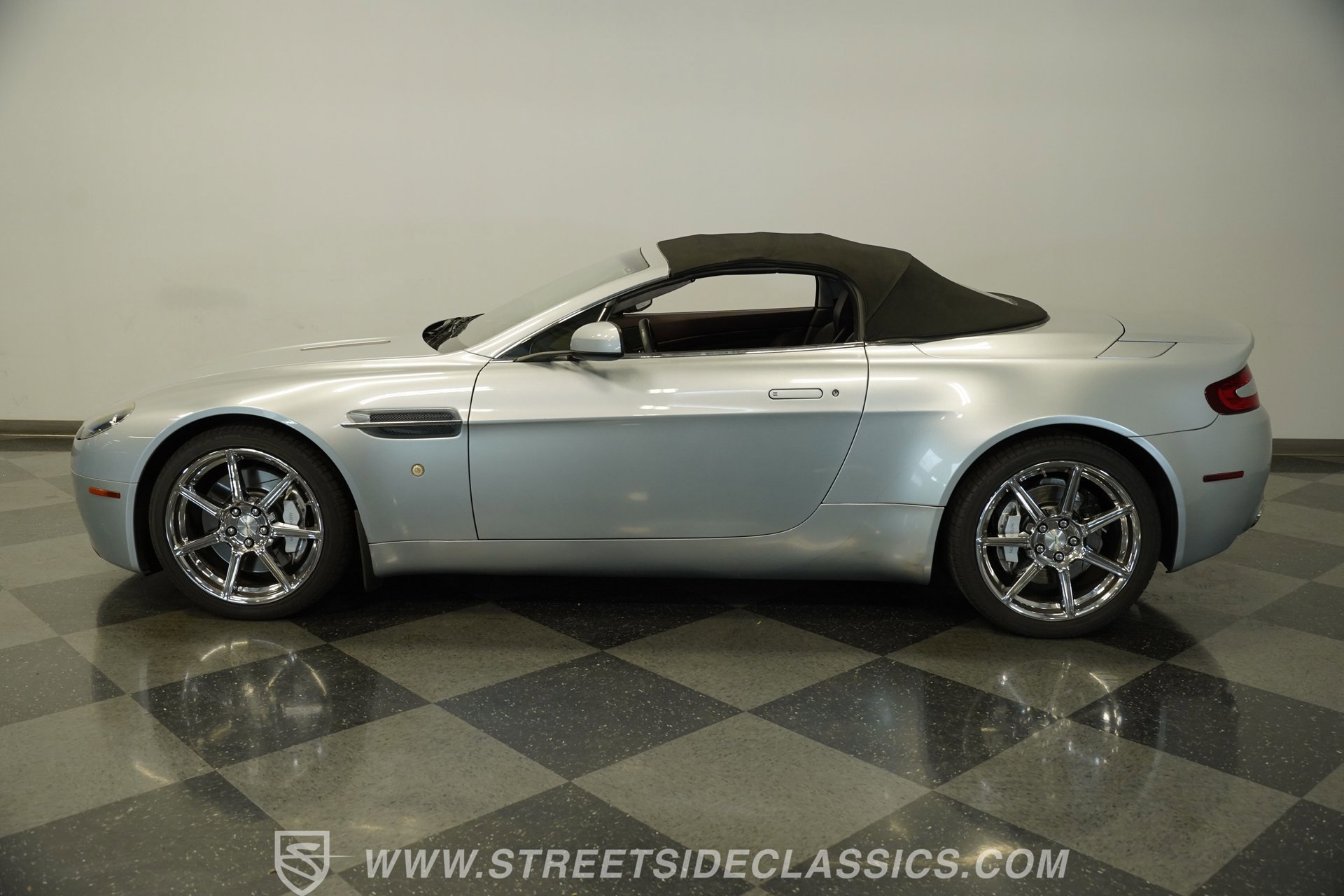 Used 2008 Aston Martin V8 Vantage Roadster image 10