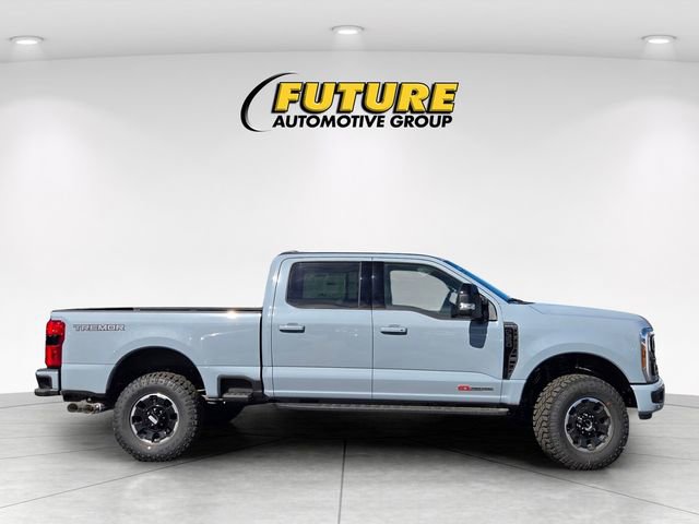 New 2026 Ford F350 Platinum w/ Tremor Off-Road Package AWD/4WD image 8