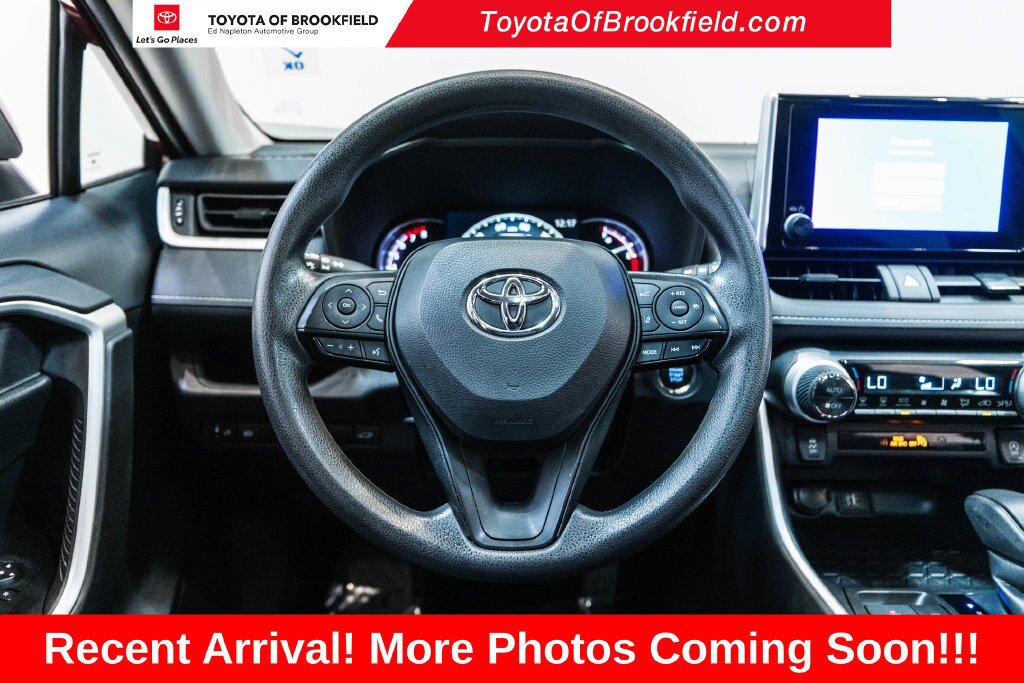 Certified 2024 Toyota RAV4 XLE w/ Convenience Package AWD/4WD image 15
