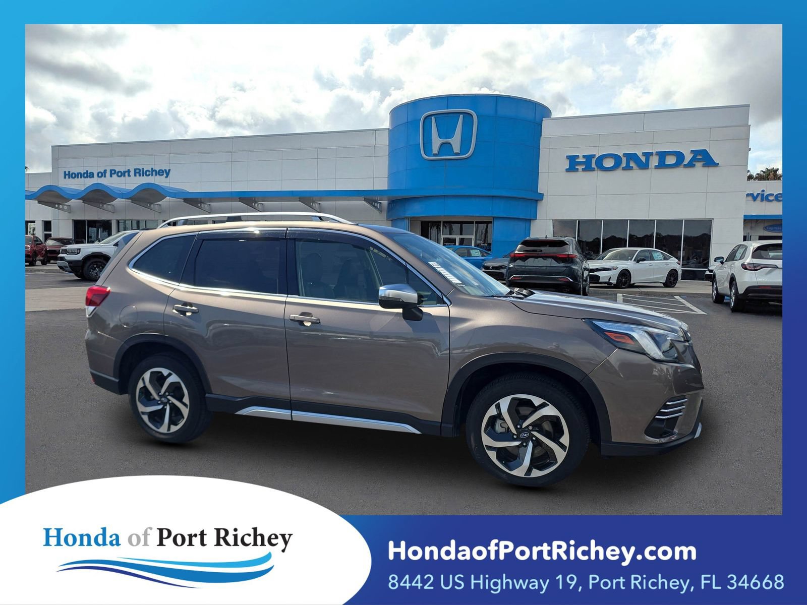 Used 2024 Subaru Forester Touring AWD/4WD image 1