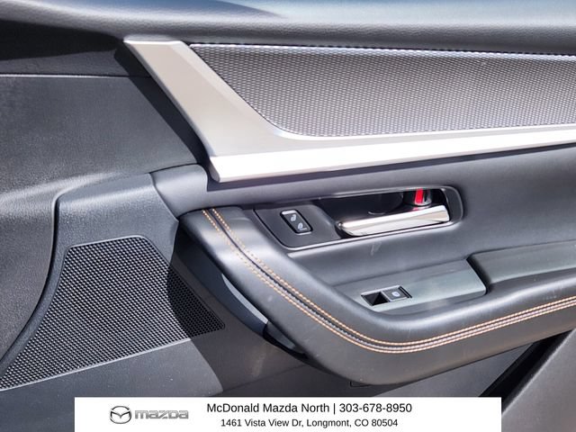 Used 2025 MAZDA CX-70 Plug-In Hybrid w/ Premium Pkg AWD/4WD image 13