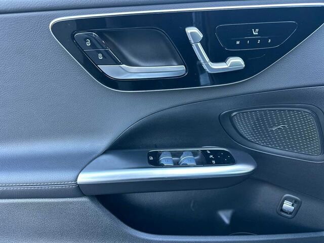 Certified 2025 Mercedes-Benz C 300 Sedan image 13