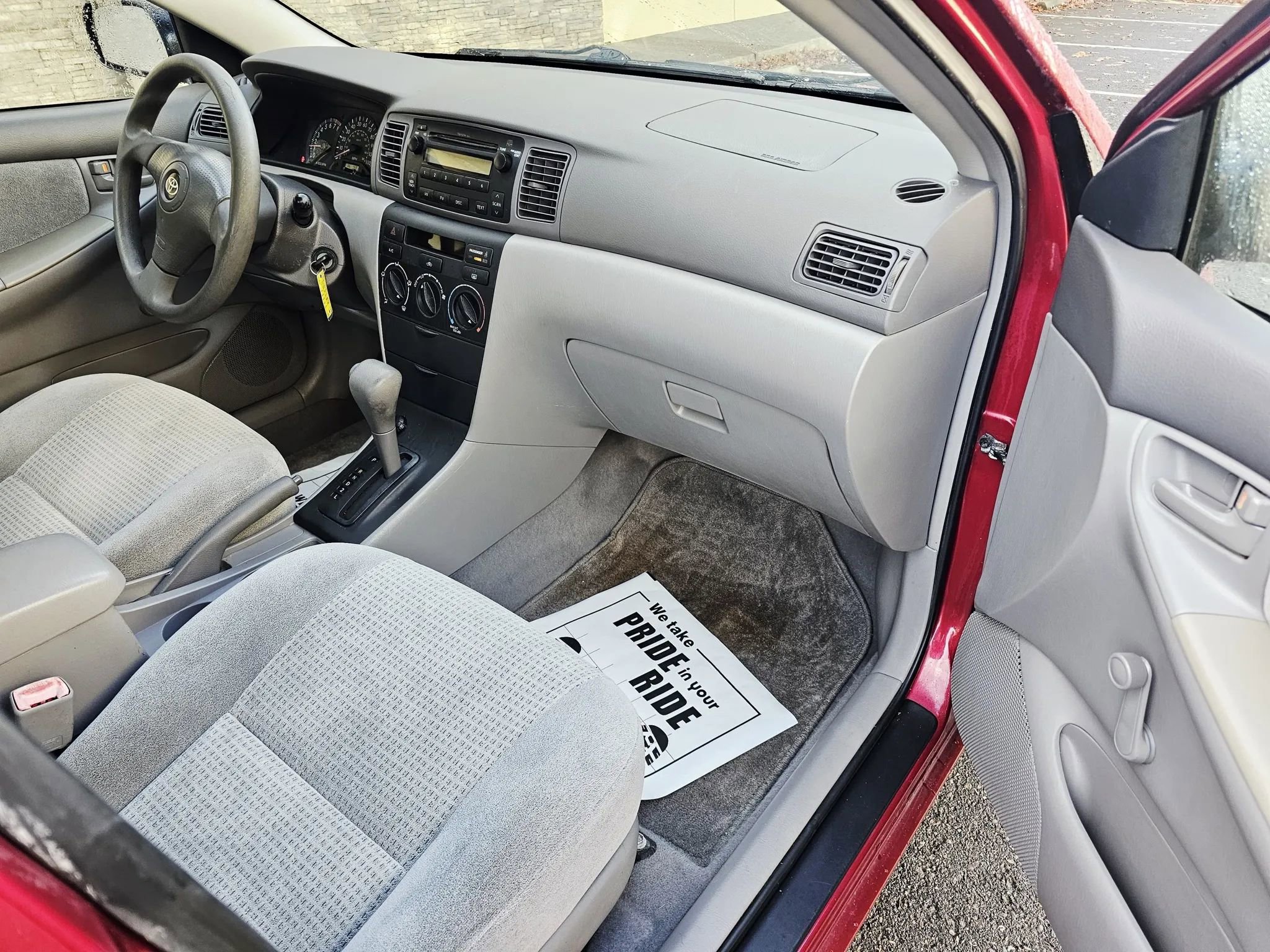 Used 2005 Toyota Corolla CE image 11