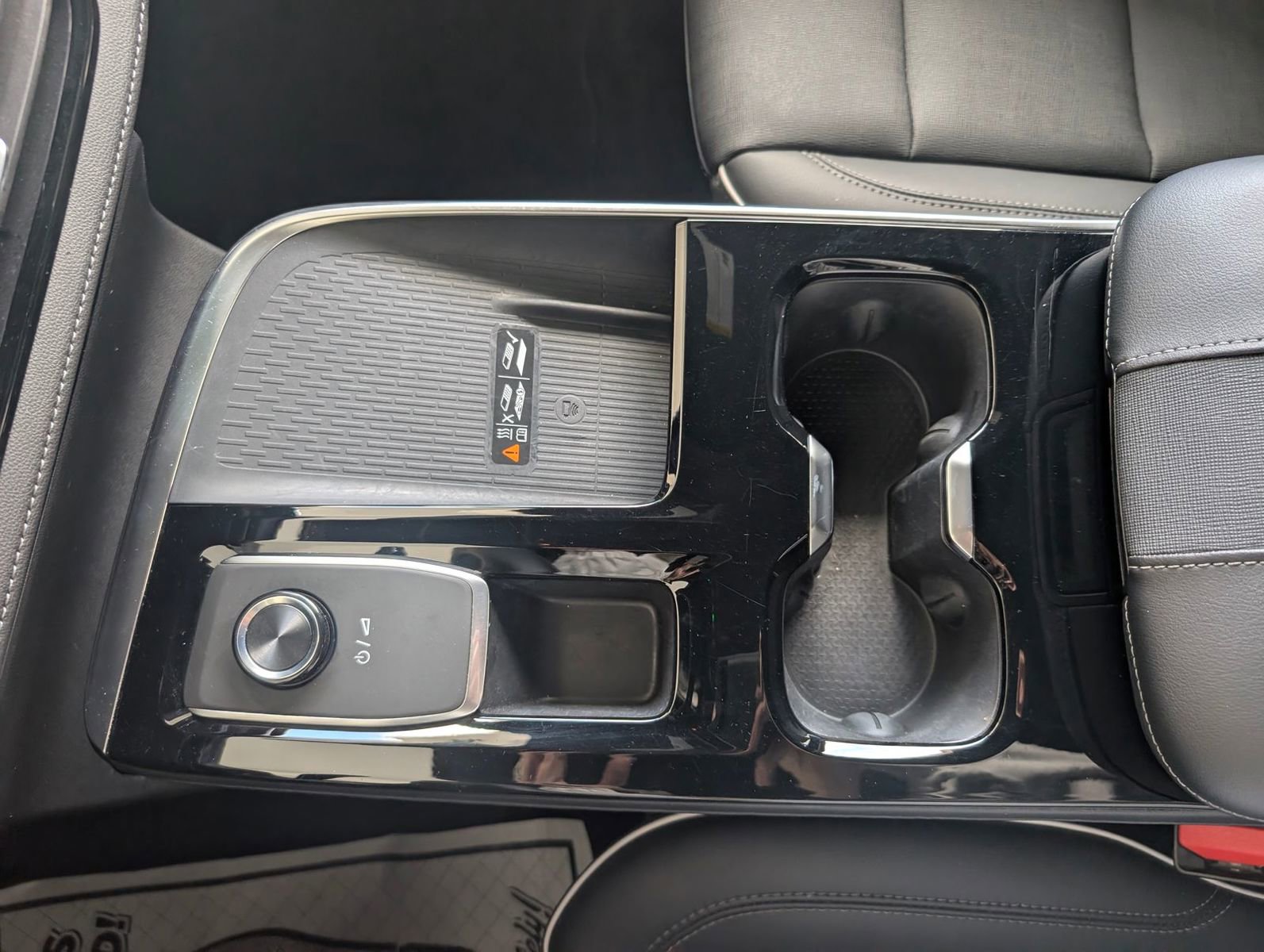 Certified 2025 Buick Enclave Preferred image 26